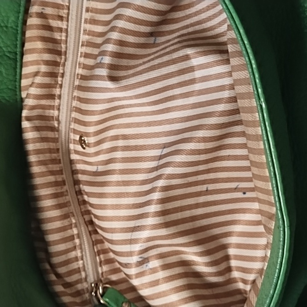 Kate Spade VGC Green 100% Cow Leather Shoulder Bag. Pebbled. - Picture 14 of 16